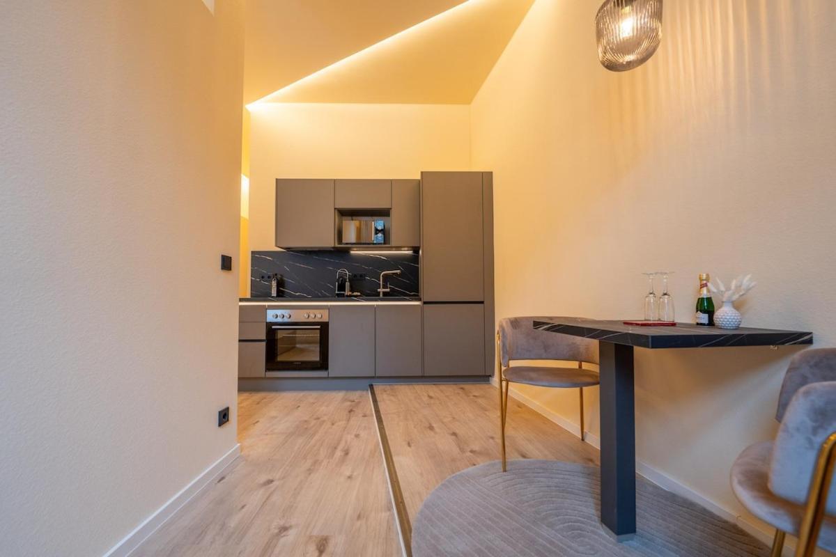 Llr Design Apartment- Santal Blush Im Zentrum Von